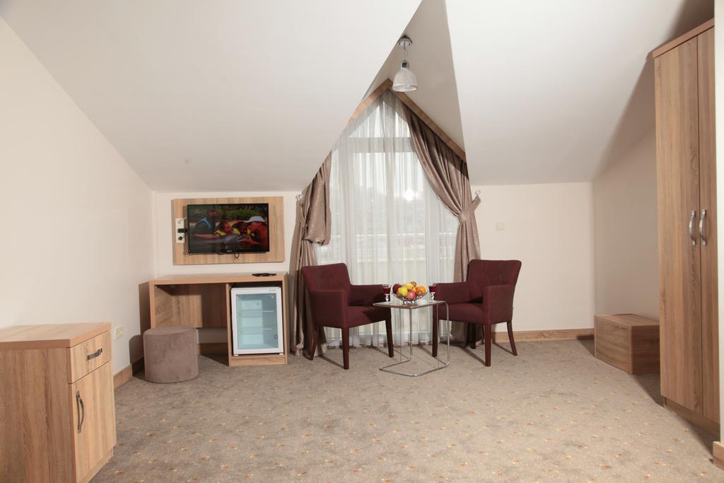 Remila Hotel Kocaeli Eksteriør billede